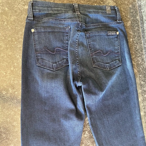 7 For All Mankind Karah Bootcut Short Inseam Jeans - Picture 11 of 12
